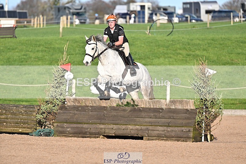 251213-131744-00483 - Cls 2 90cm