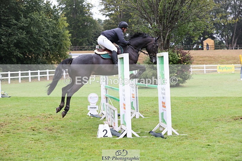 250830A-143849-07062 - Cls 16 Snr Newcomers and 1.10m Open