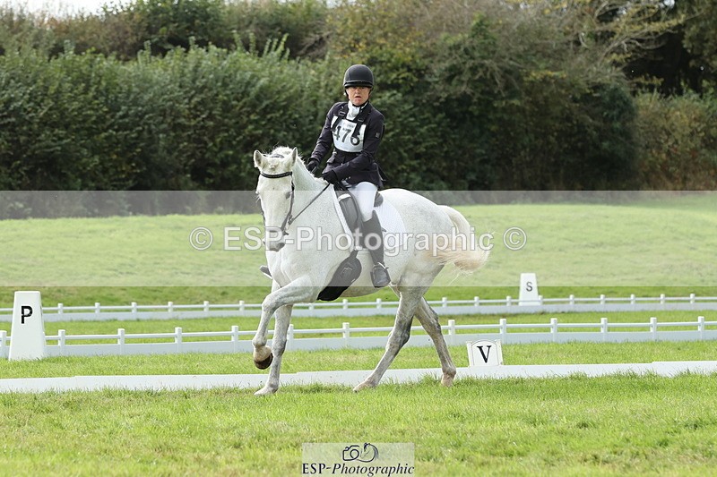 251024A-135138-12486 - F-476-Romellie.Brown