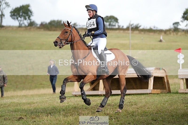 250831-102144-05541 - H-354-Issy.Colwell