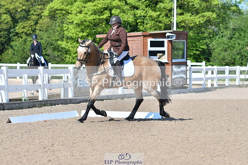 230520A-092752-01621 - Cls 2 Intro B