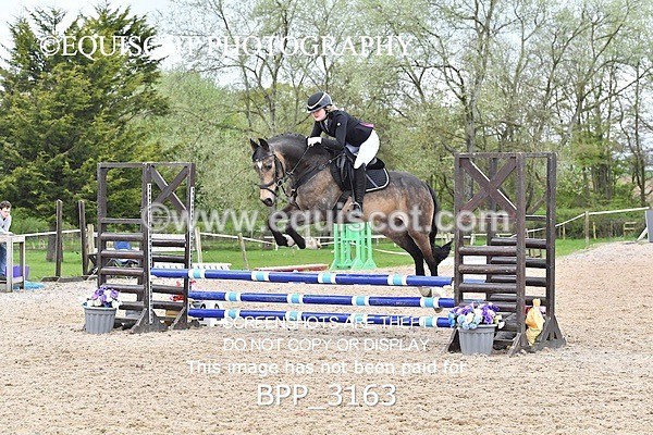 BPP_3163 - SAT CLASS 9 Club/ Unaffiliated 70cms Open