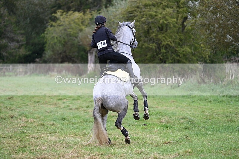 WJ7_1298 - Time at Photographer 12:35 to 13:04