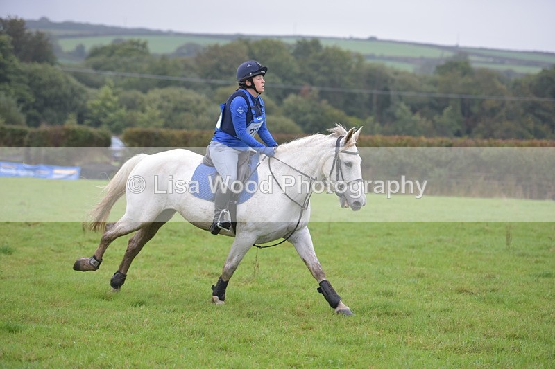 RAY_9772 - Class 2: 70cm: Corner