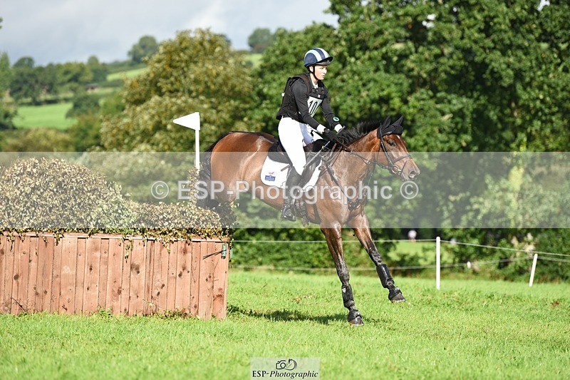 230820X-095830-1065 - BE90 XC 09.40 to Rider 151 at 11.44