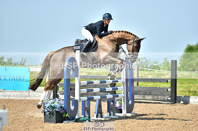 230609A-105615-00187 - Cls 1 Snr 1.05m & 1.10m Open