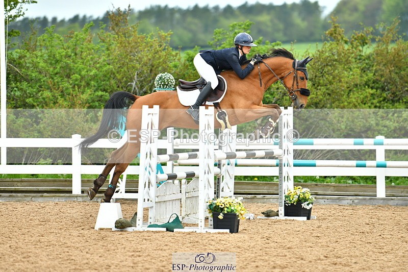 230507A-134527-08208 - Cls 43 1.05m Amateur Quali