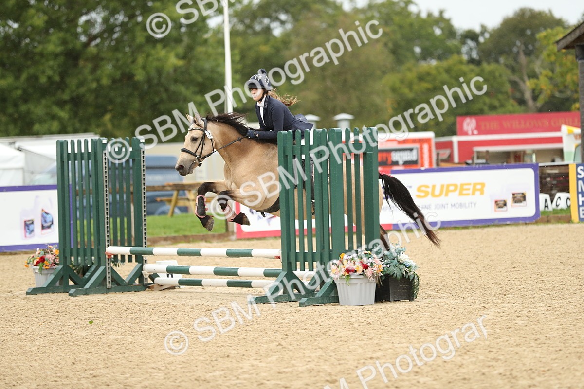 SBM_00839 - J27 - Senior Horse & Pony 50cm Championships