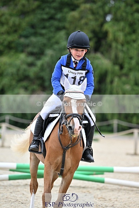 230824-152412-05035 - Round 1 Assisted Start to 16.10 CW