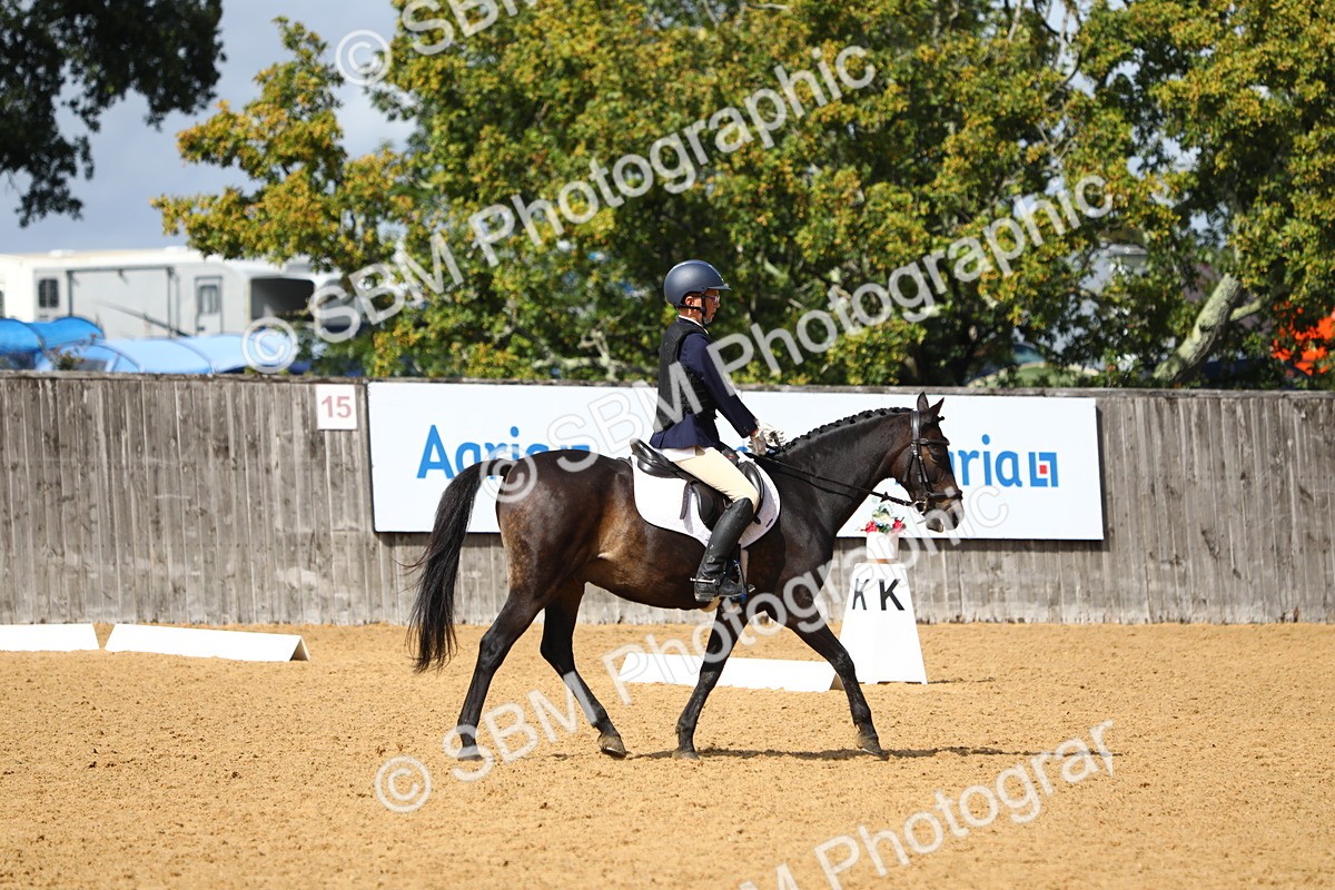 SBM_42684 - D21 - Junior Championship Intro 1