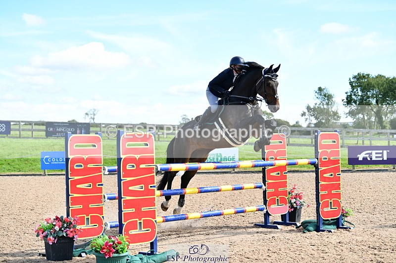 240914A-124347-07076 - Cls 15-S Snr Foxhunter