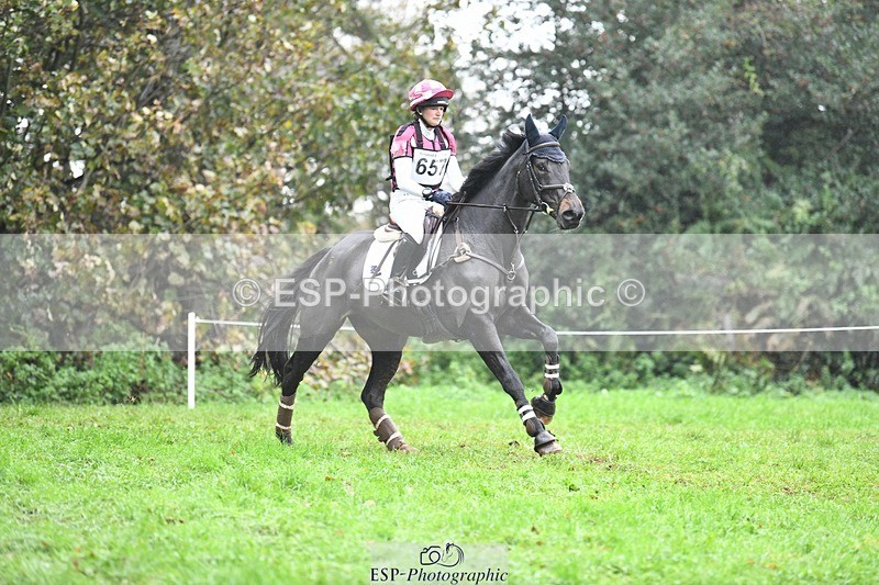 231021-111047-15189 - 657-WATERVALLEY.DIAMOND-Holly.Horton-SC+XC