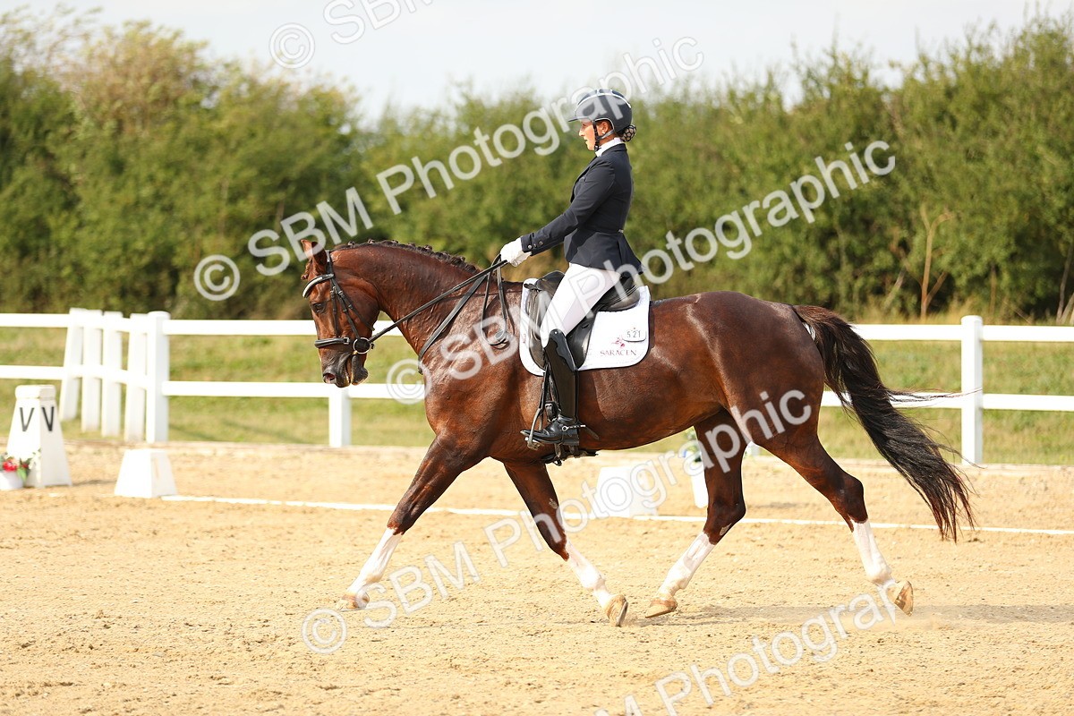 SBM_018448 - Class 14 - Novice 23 - 15.16-16.19