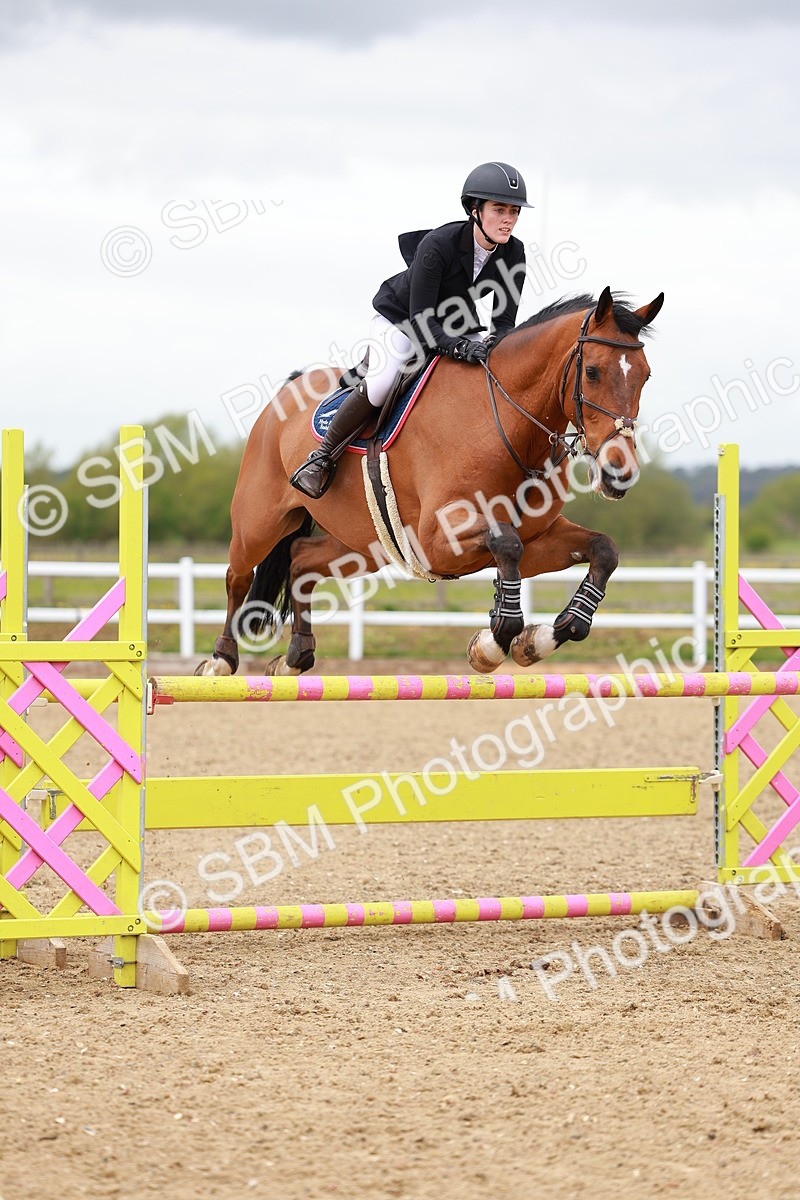 SBM_002287 - Class 10 - Senior Newcomers - 1.10m