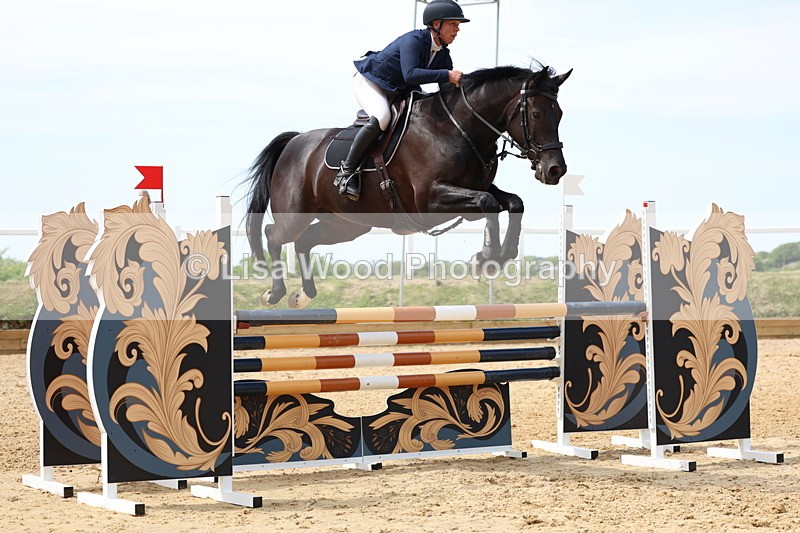 3E7A7034 - Class 7: Senior Newcomers/1.10m open