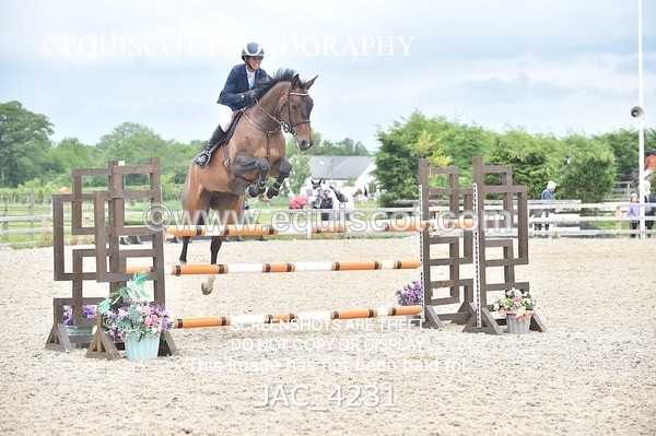 JAC_4231 - CLASS 6 Senior Foxhunter/ 1.20m Open