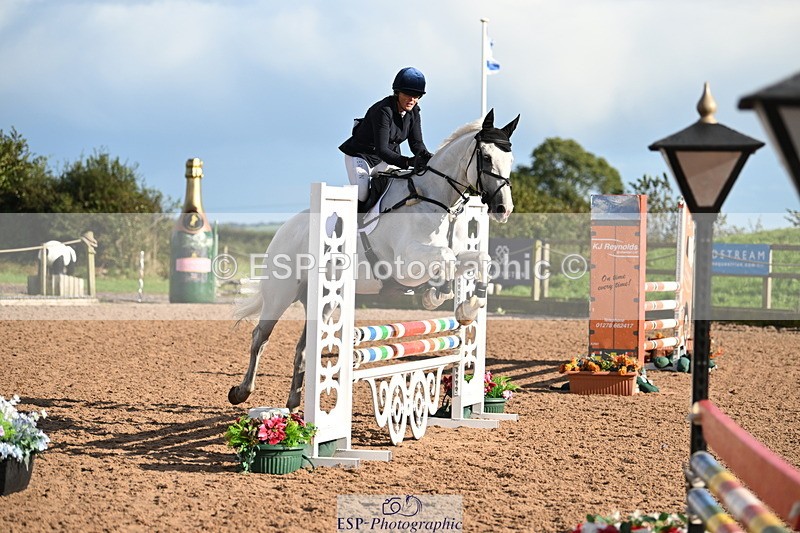 240912A-165558-02432 - Cls 7 Snr 90cm Open Speed Derby