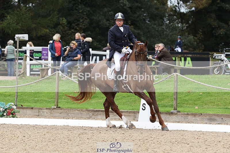 241024-134457-03706 - 154-Johnny.Hornby-MBF.BARRINGTON.HERO