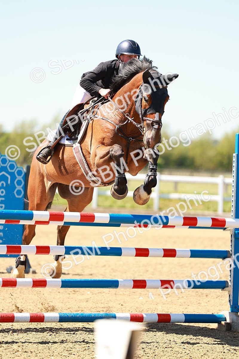 SBM_001093 - Class 4 - Senior Newcomers 1.10m