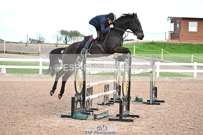 241023A-152743-01199 - Cls 5 Foxhunter and 1.20m Open