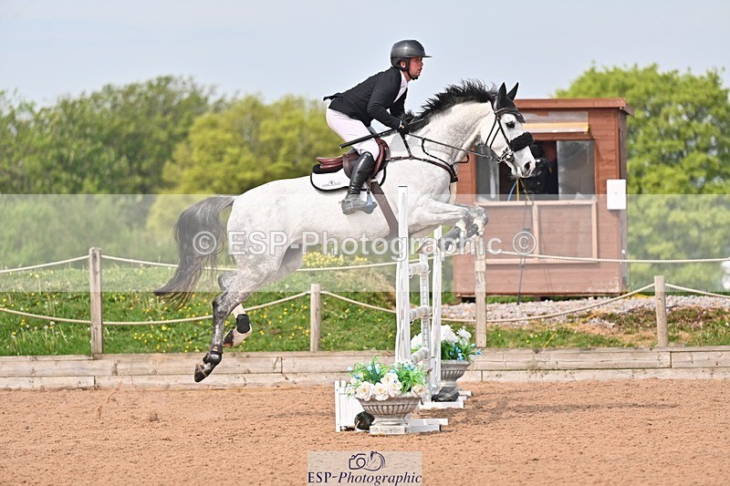 260509-104317-01658 - Cls 26a Snr Foxhunter