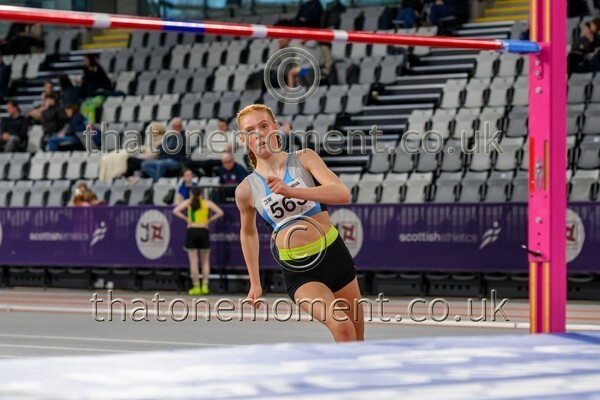 AgeInd25SAT-910384 - Field Female