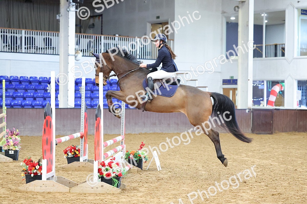 SBM_002934 - Class 14 - Clear Round 80cm