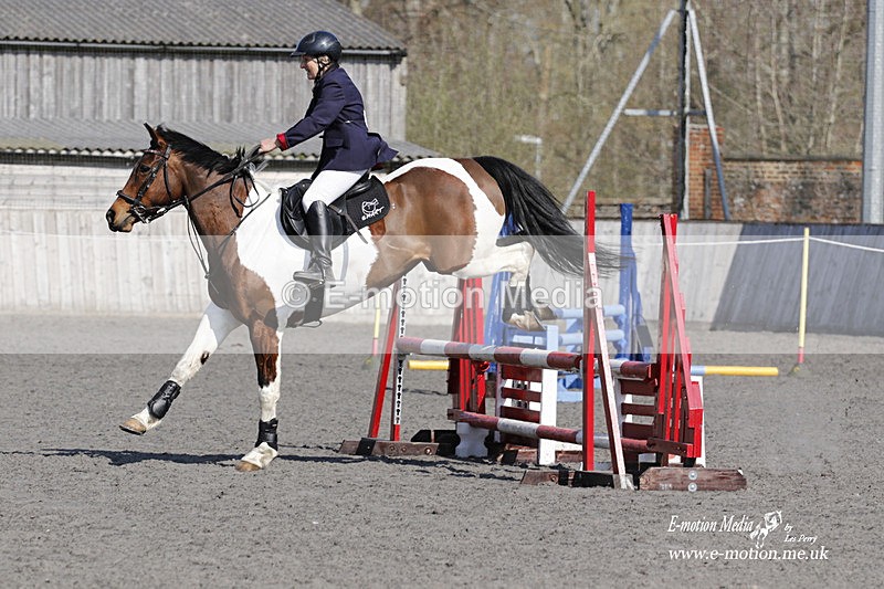 _EST1083 - Bourne Valley Riding Club Winter Showjumping 27/03/22