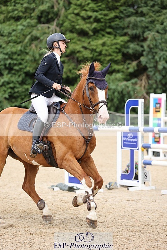 240711-153600-29019 - Cls 124 Foxhunter