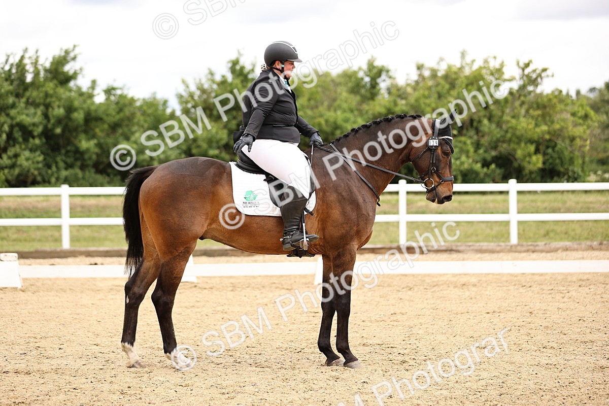 SBM_002910 - Class 2 - Novice 4 - 12.00-13.10