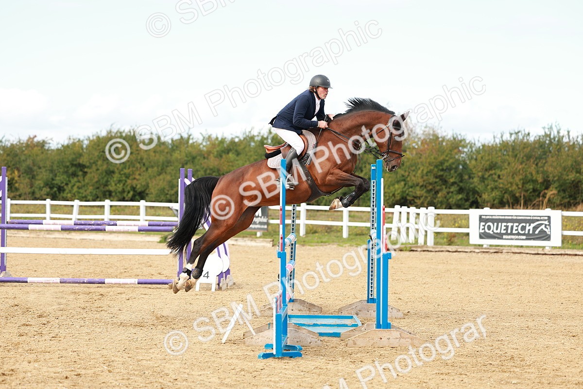 SBM_001777 - Class 4 - Senior Newcomers - 1.10m