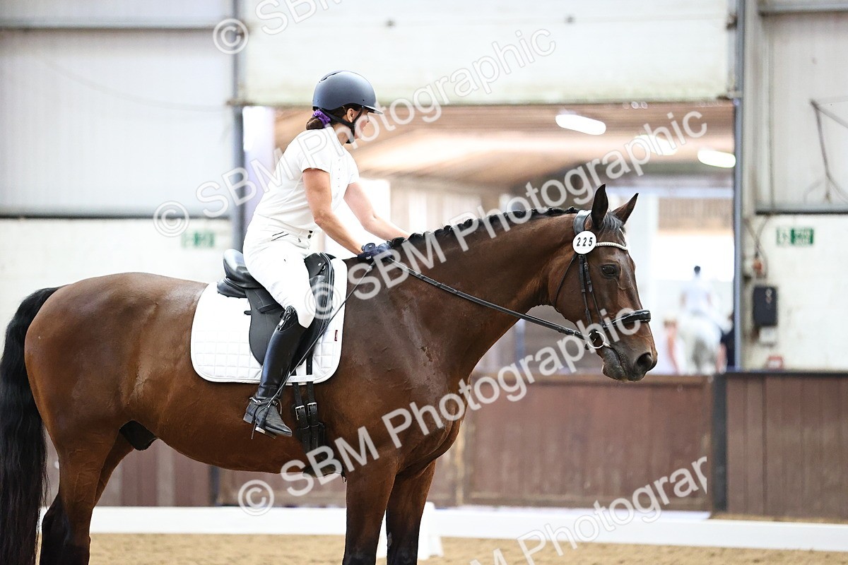 SBM_000904 - Novice 4 Warm Up