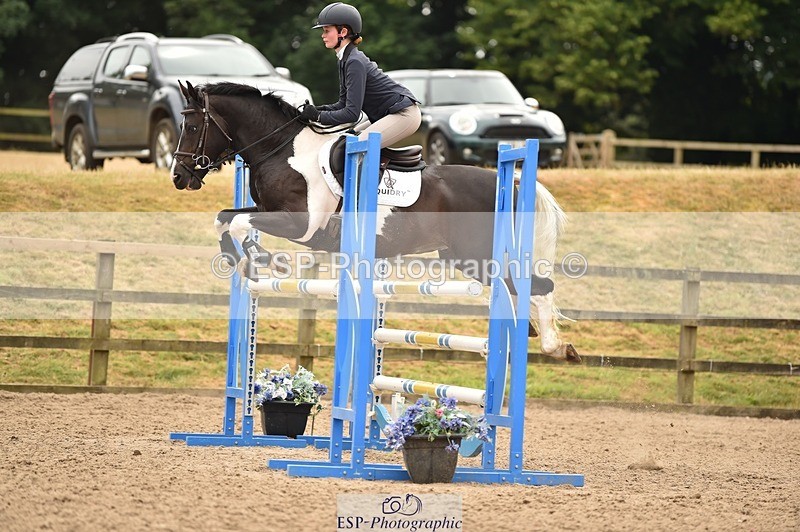 230618-143454-12936 - Cls 25 Pony Foxhunter & 1.10m Open