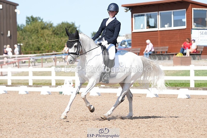 250817-160607-11850 - 207-Esme.LangBrouwershaven.Silvia