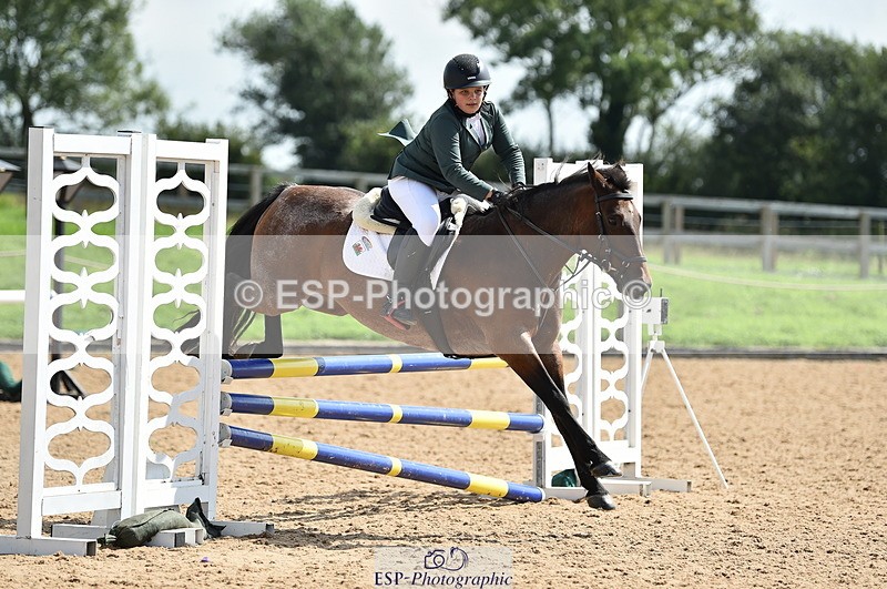 230902A-125256-01254 - Cls 3A Pony Medium 80cm