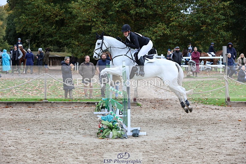 251026A-142854-26343 - G-558-Chloe.Chamulewicz