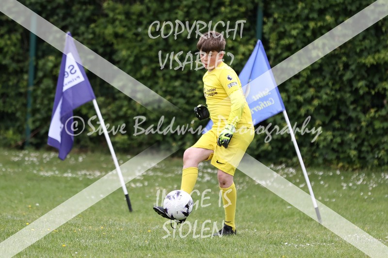 1DX32520 - The Croft V Tregoze