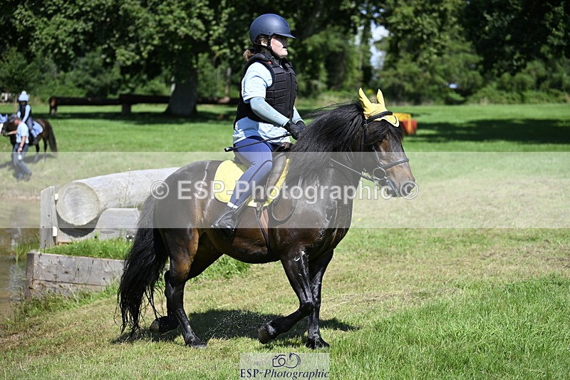 240728B-112612-01068 - Theo's Group XC