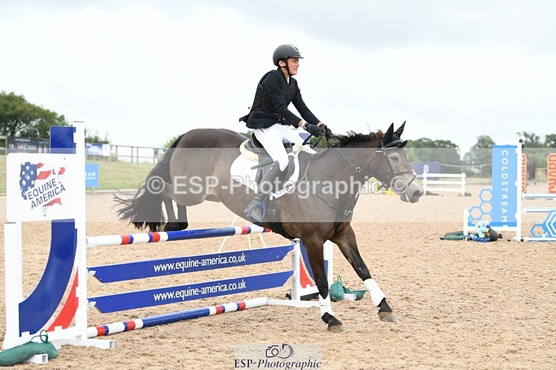 250807-112017-00600 - 90cm Round 1