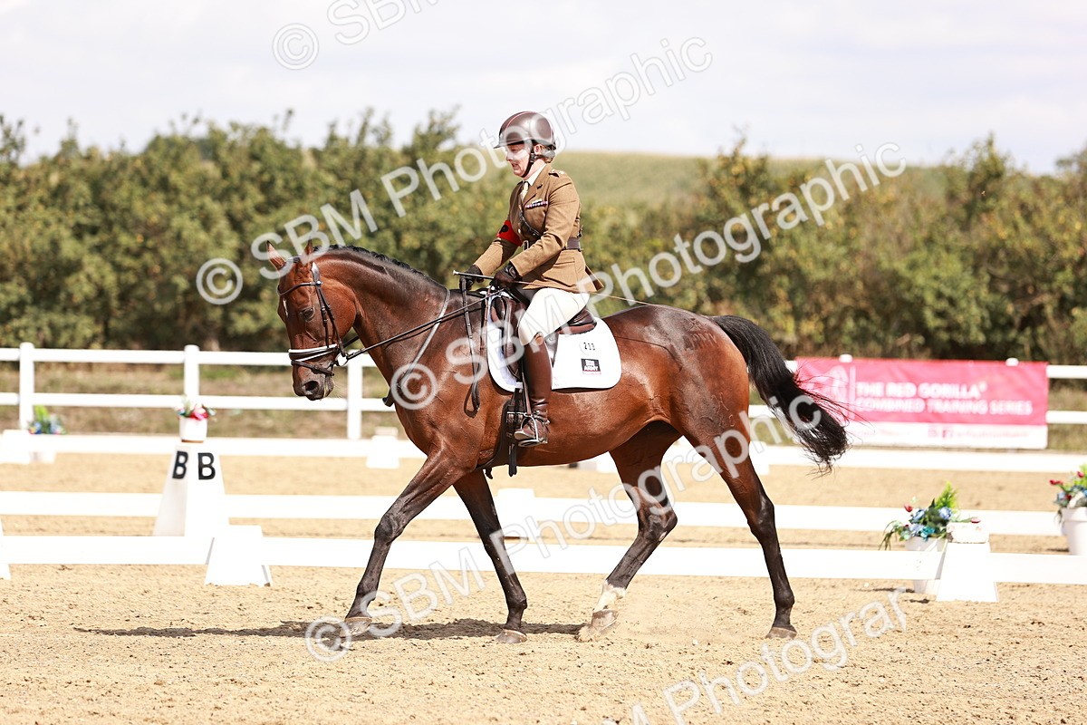 SBM_018420 - Class 17 - Novice 6