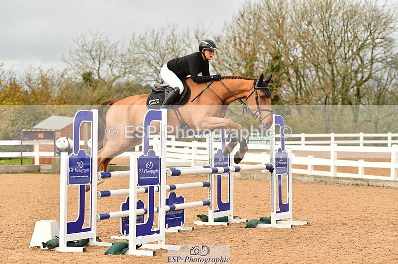 231122A-130328-00397 - Cls 4 Newcomers & 1.10m Open