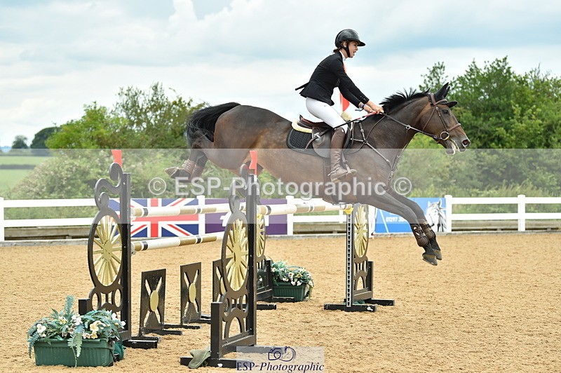 230720A-135742-03251 - Cls 21, 1 Star Gold 1.30m