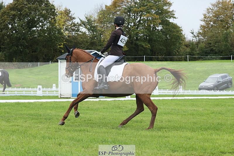 251023A-134615-04807 - F-425-Beth.Jones