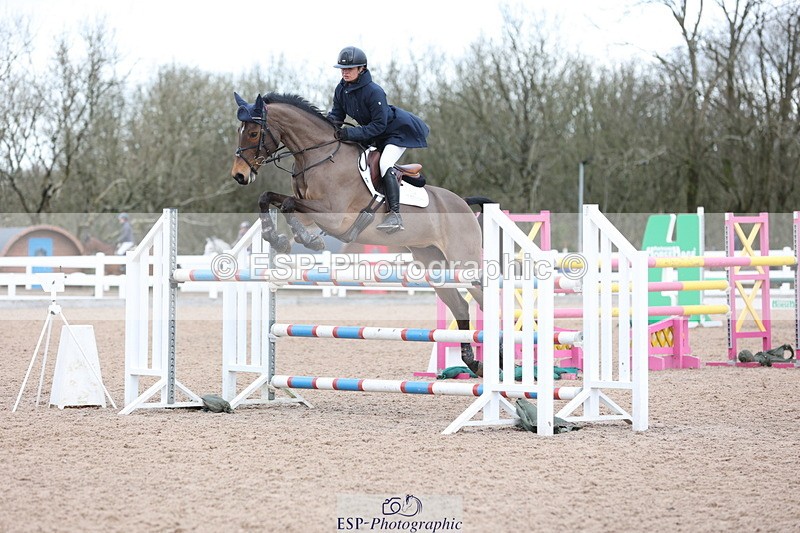 240223A-130817-01376 - Cls 5 Newcomers and 1.10m Open