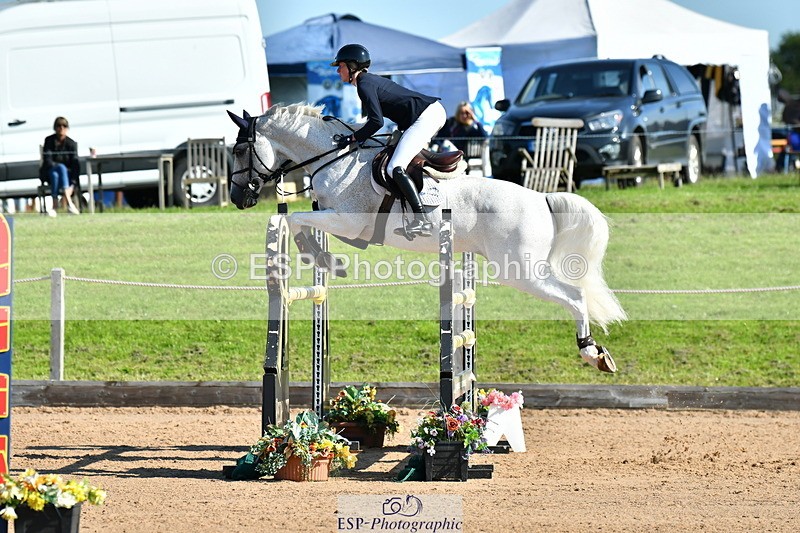 230720A-093218-01738 - Cls 1, 2 Star Small 1.30m