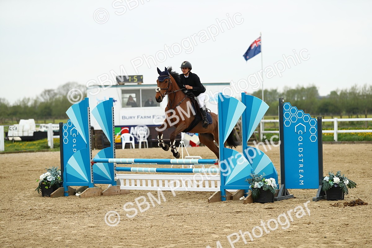 SBM_000307 - Class 2 - Senior British Novice 90cm