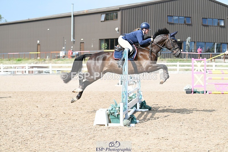 250725-163739-03975 - Cls 10 1.05m Amateur Quali