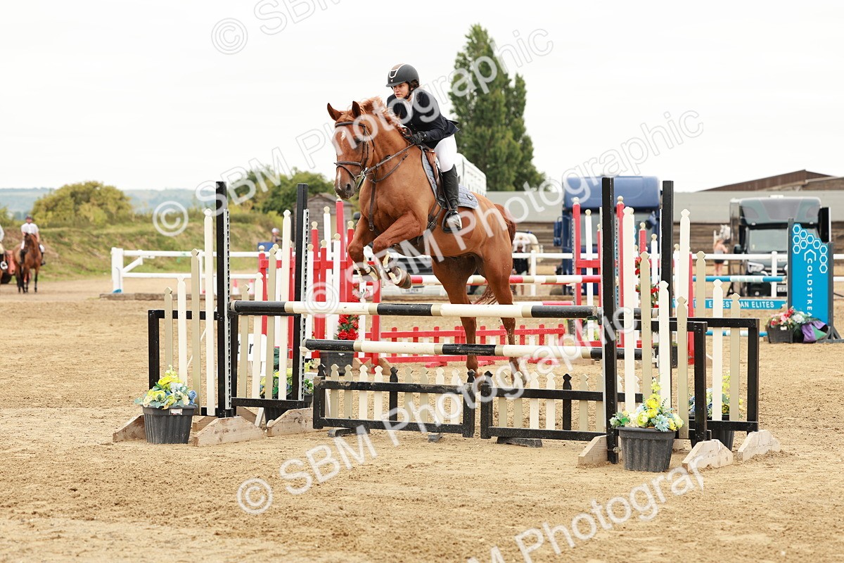 SBM_016734 - Class 20 - Senior Newcomers - 1.10m