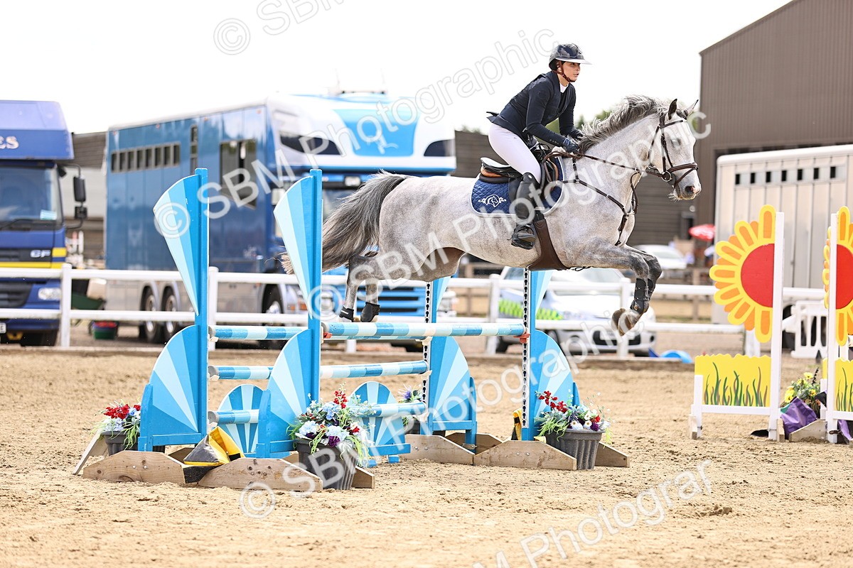 SBM_013505 - Class 14 - Senior Discovery - 1.00m Open