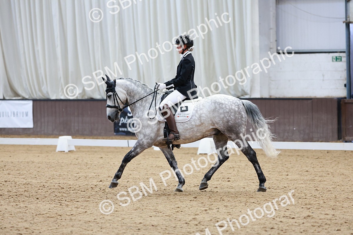 SBM_007143 - Class 6b - Novice 6 - 8.56-9.24